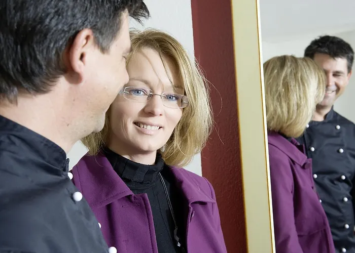 Landgasthof Baeren מלון טרוסינגן